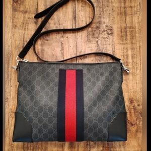 Gucci GG supreme Black canvas stripe crossbody